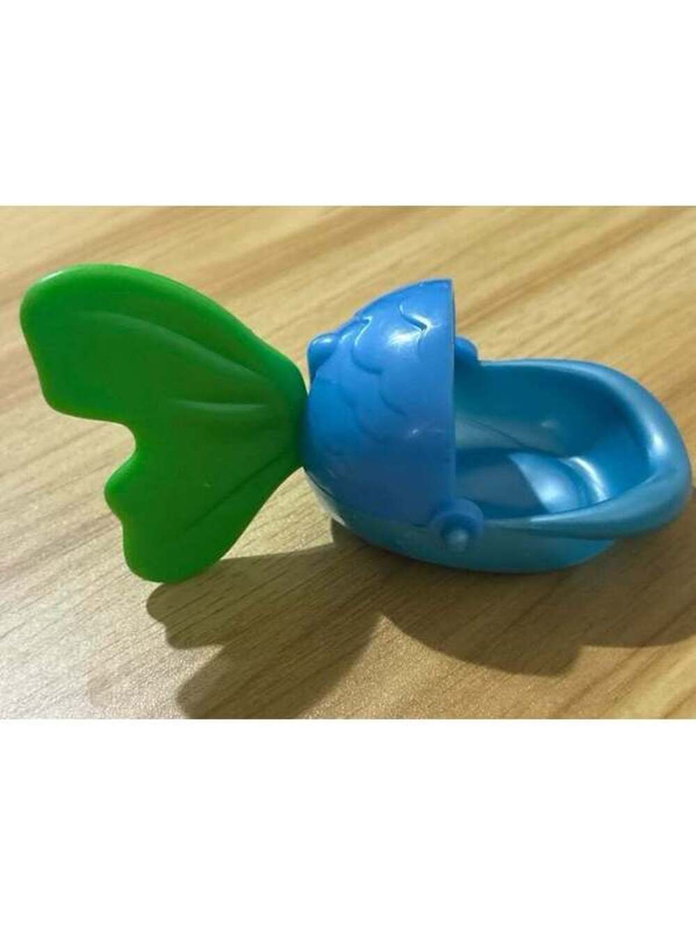 Fisher-Price Fish n Reel bottom piece